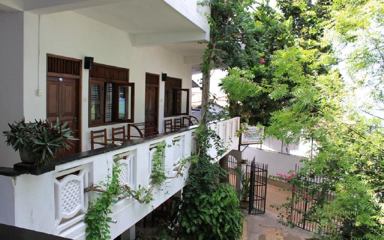Unawatuna Beach Bungalow