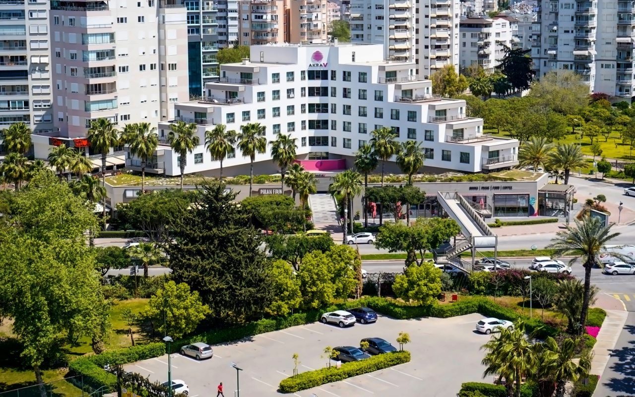 Akra V Hotel