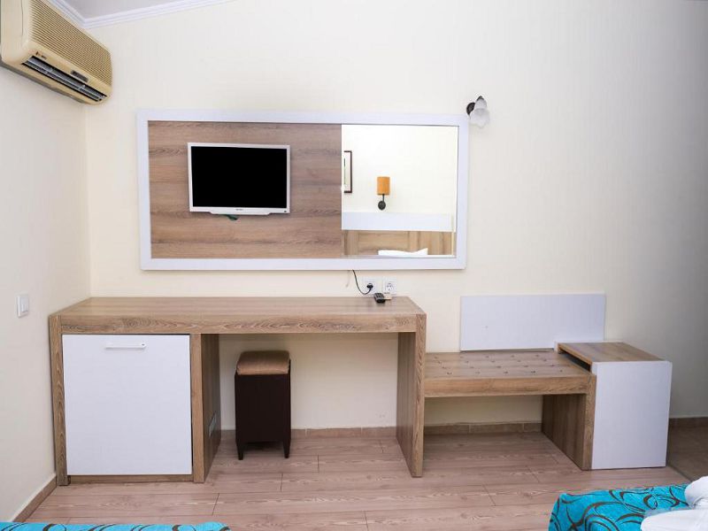 Standard Room 4