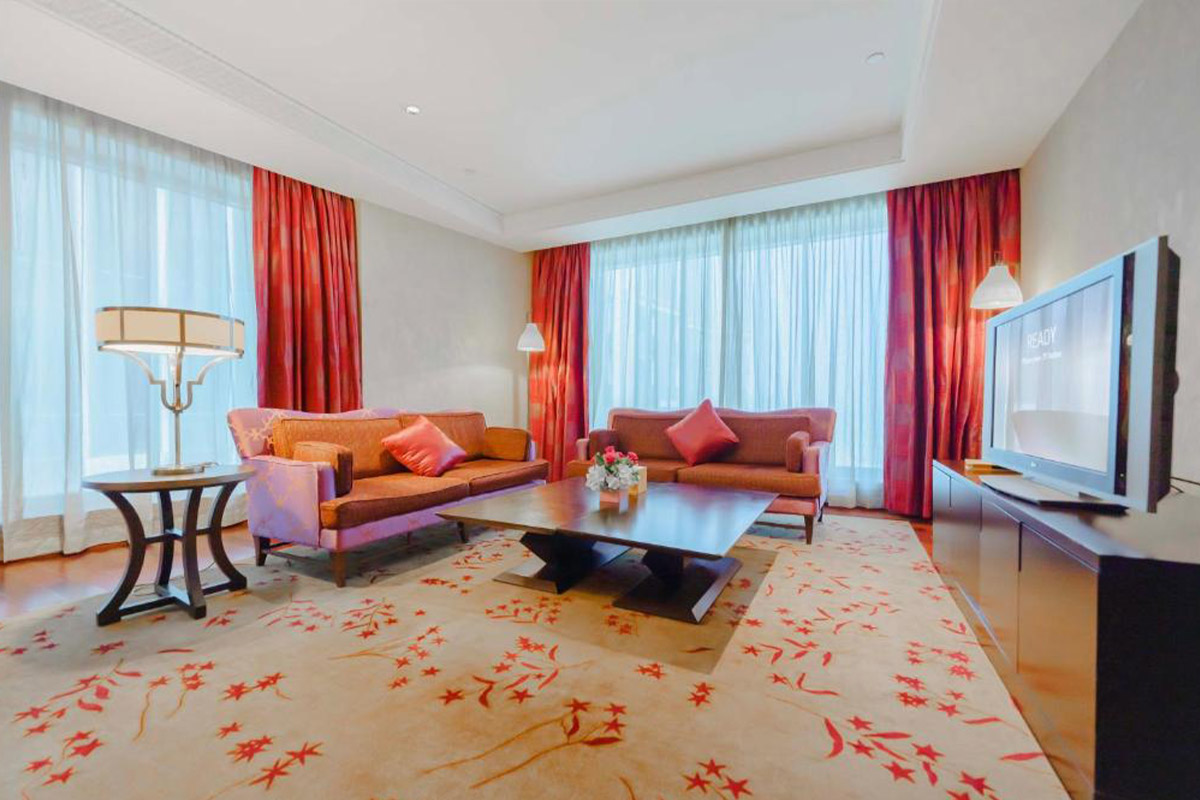 Executive Suite 1