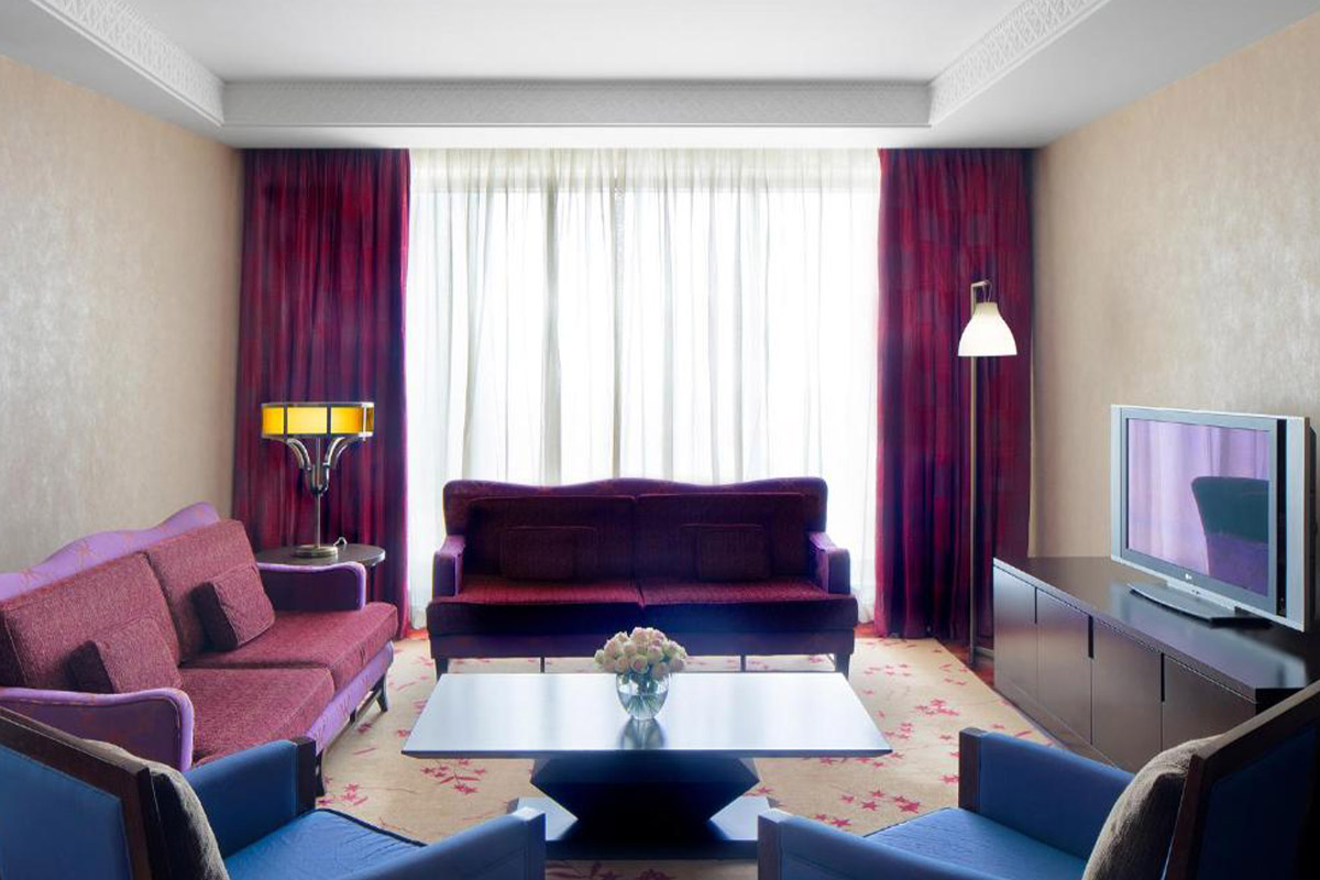 Executive Suite 2