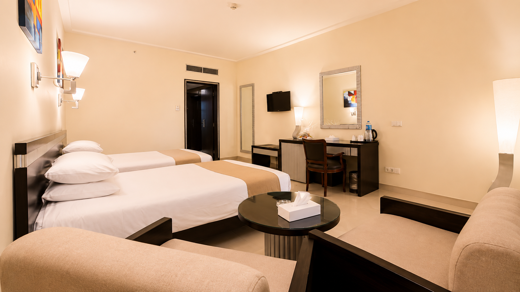 Deluxe Room 3