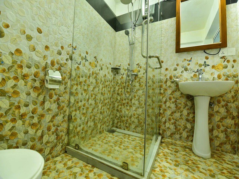 Deluxe Room 4
