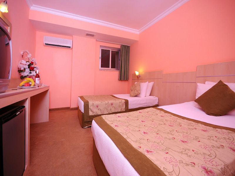 Econom Room 2