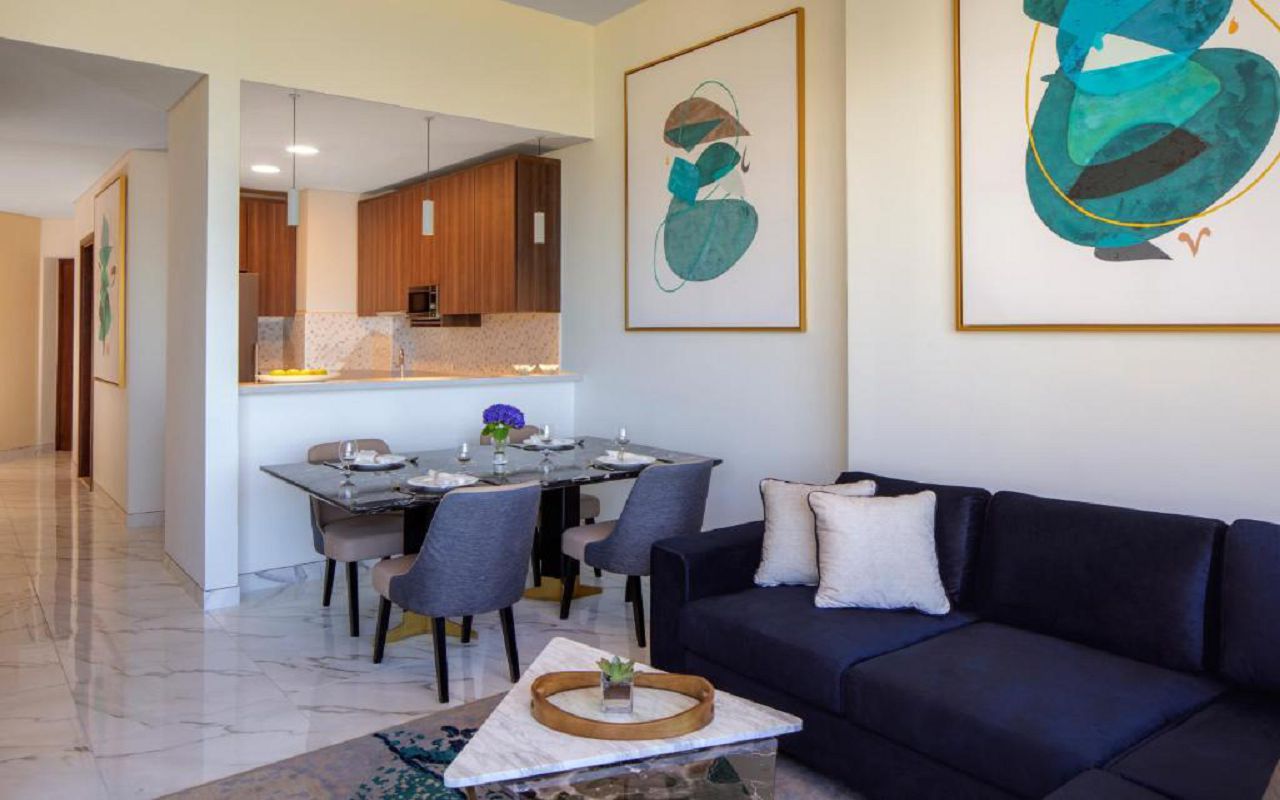 2 Bedroom Apartment Sea View 3