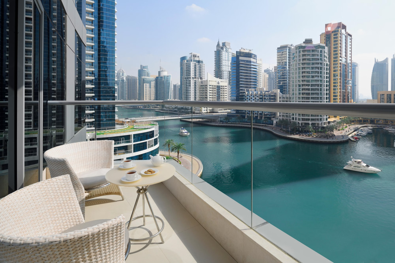 3 Bedroom Residence with Balcony & Marina View 2
