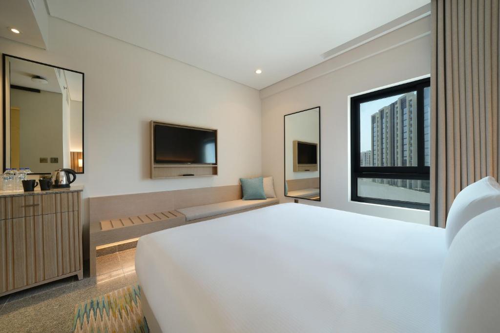 City View Room 2