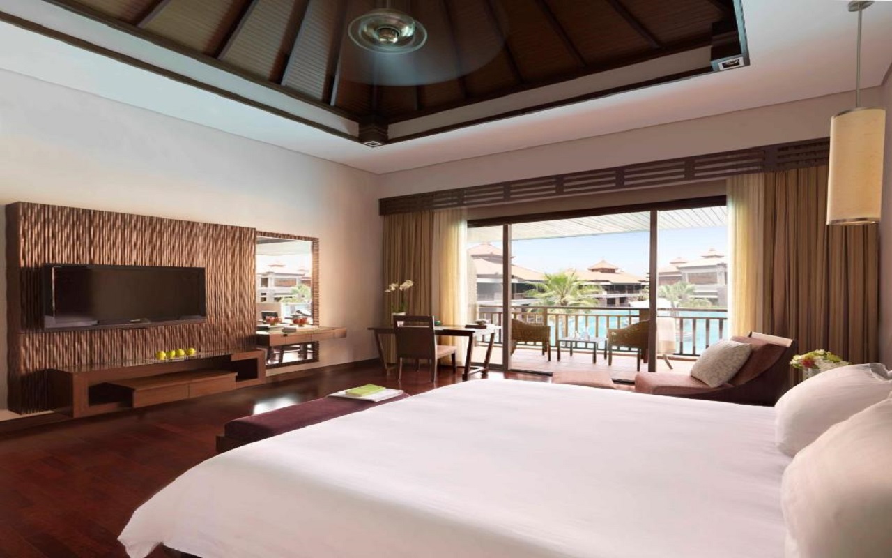 Premier Lagoon View 1