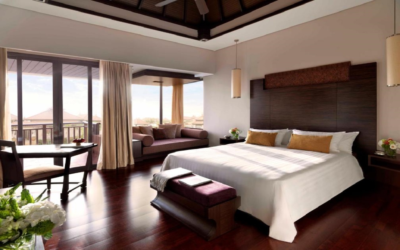 Deluxe Lagoon View 1