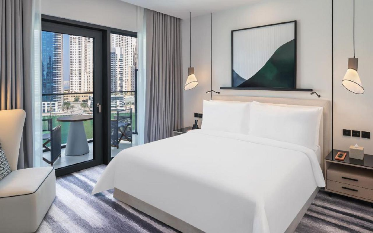 Deluxe Marina Suite 1