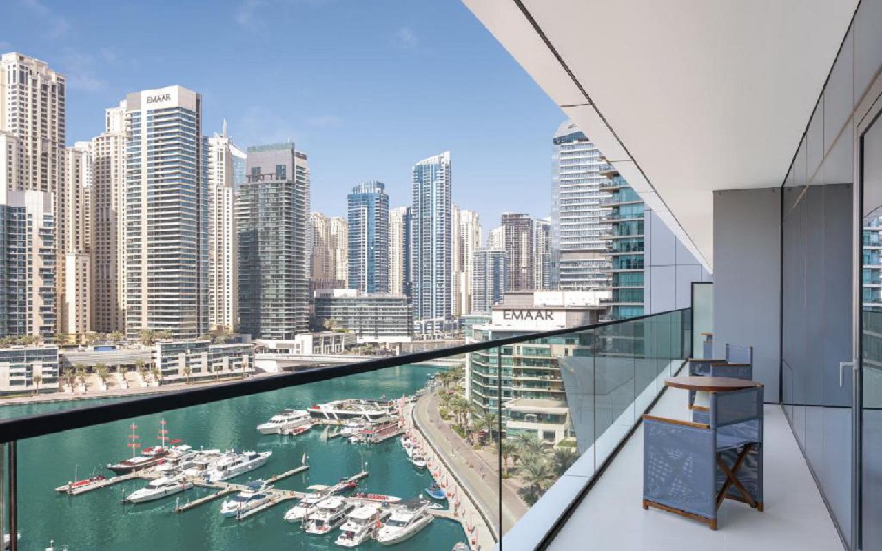 Deluxe Marina Suite 2