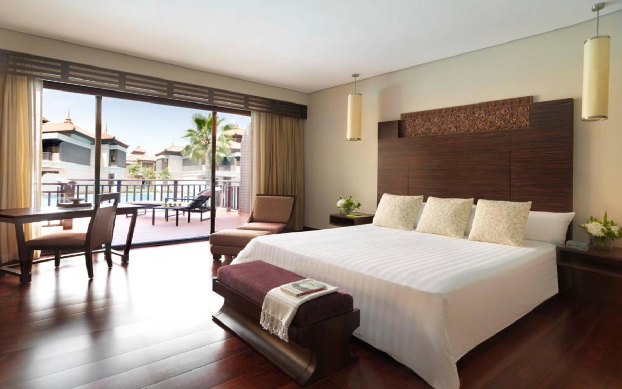 Premier Lagoon Access 2
