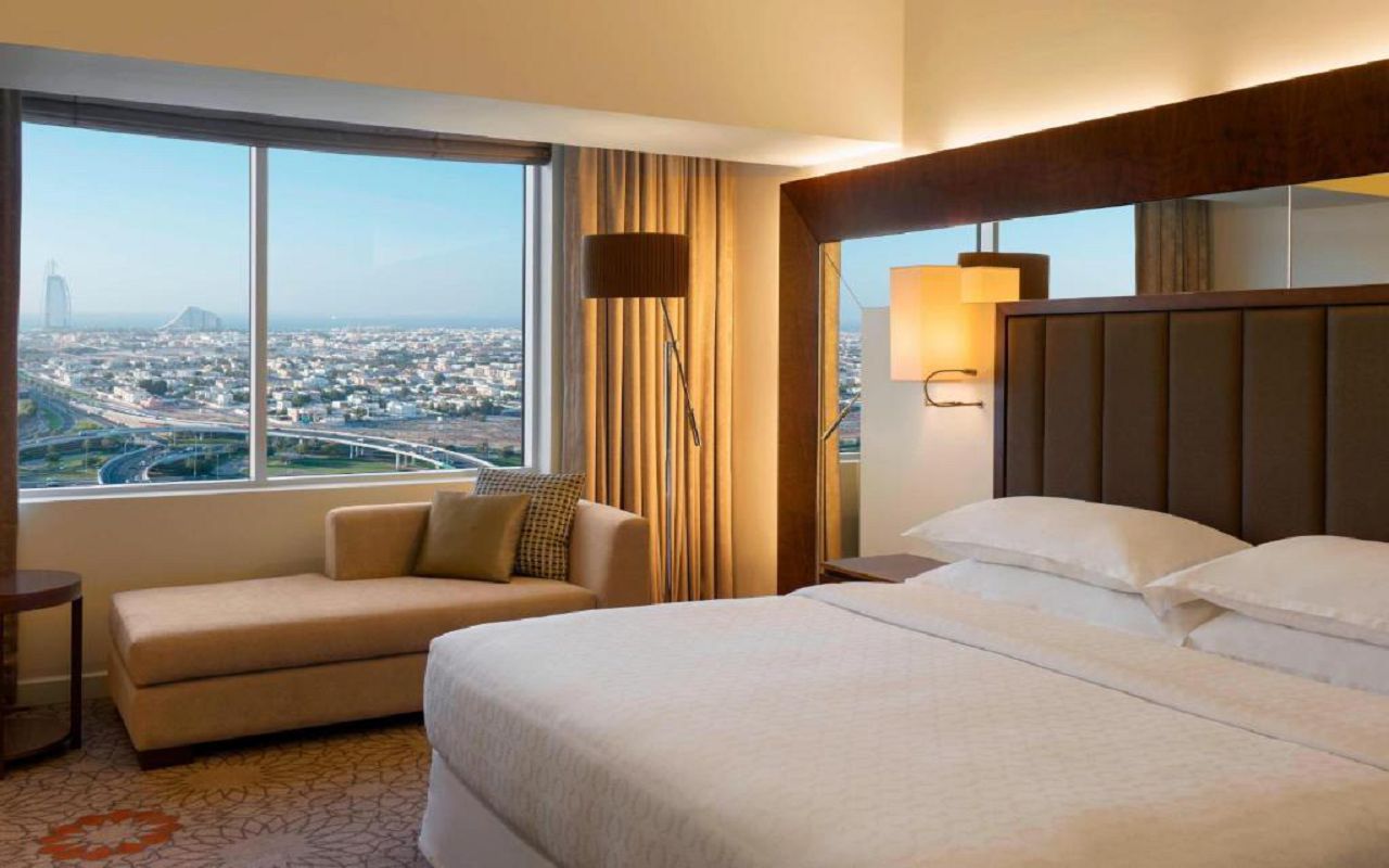 Club Room 3