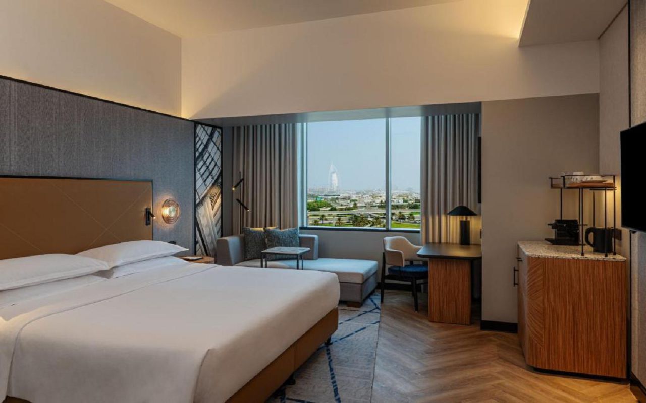 Deluxe Room 2