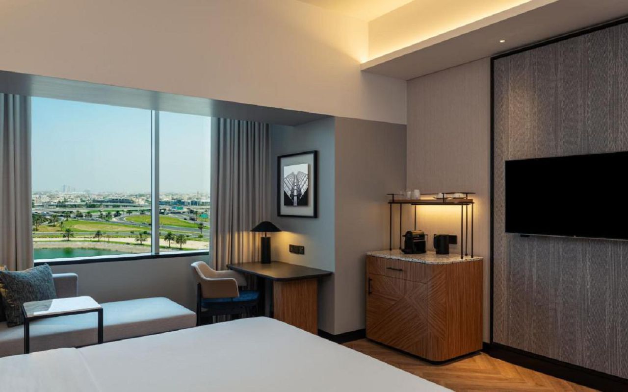 Deluxe Room 4
