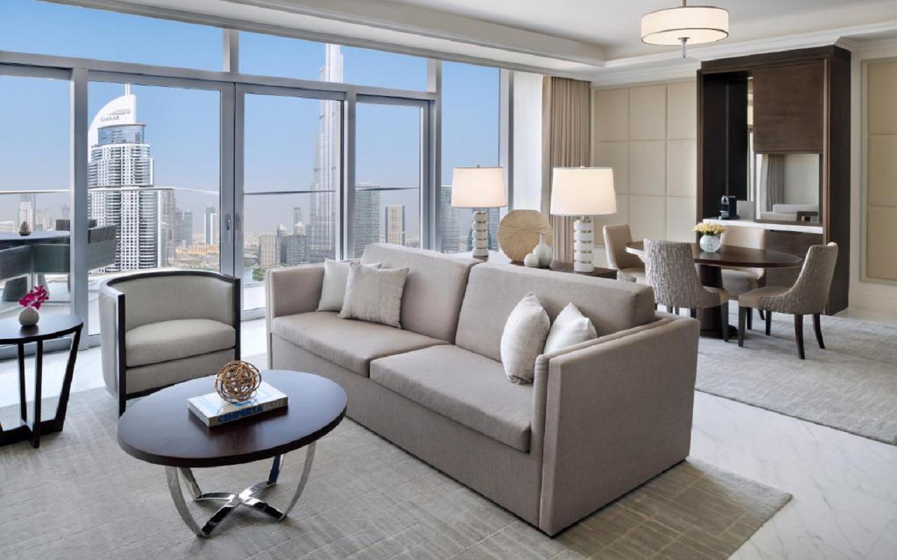 Executive Suite Fountain View 2