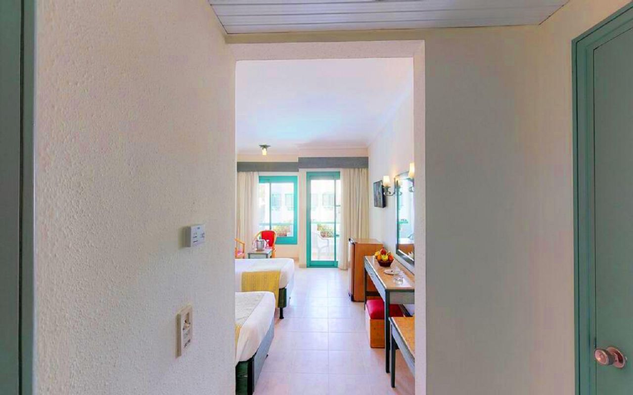 Standard Room 4