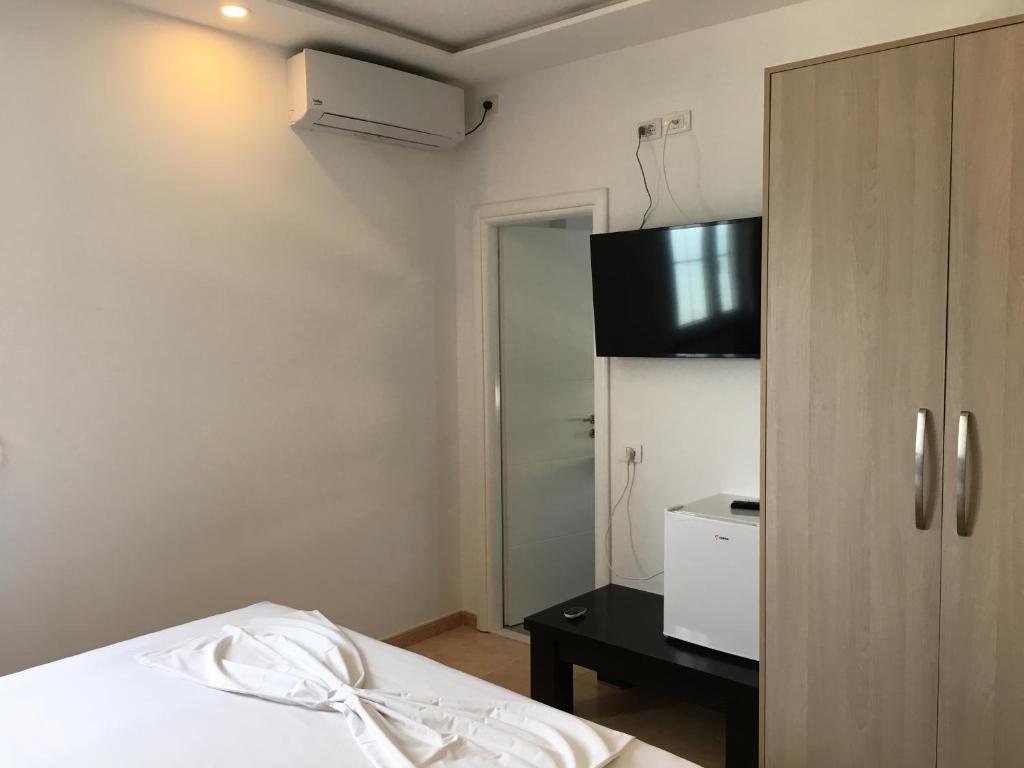 Double Room 1