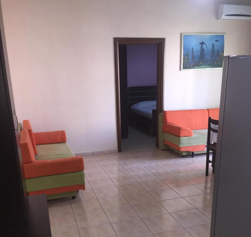 One-Bedroom Apartment 3