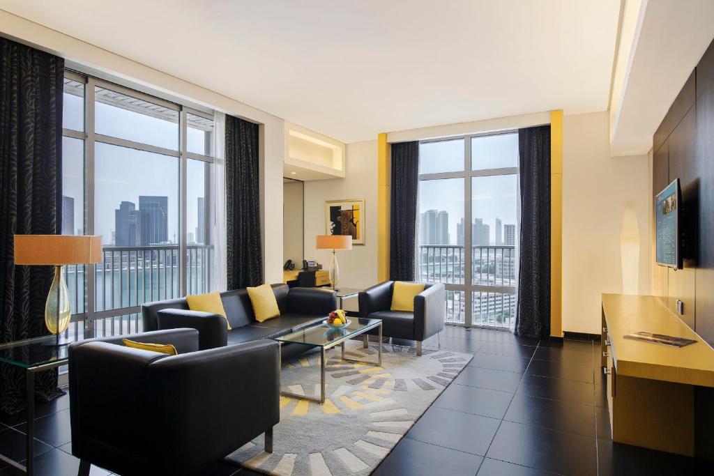 Sea view one bedroom apartment 2