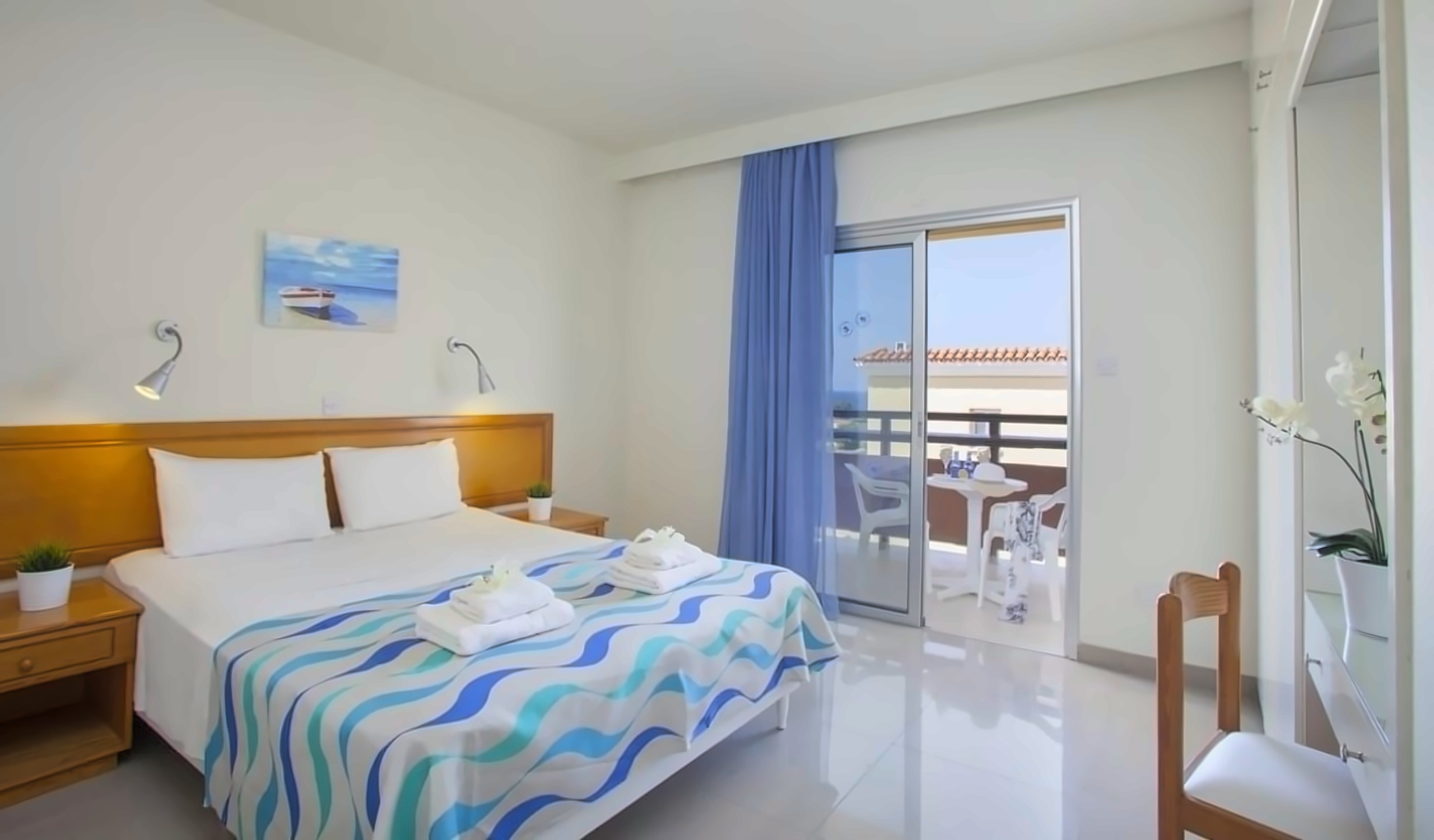 One-Bedroom Suite with Garden View 1