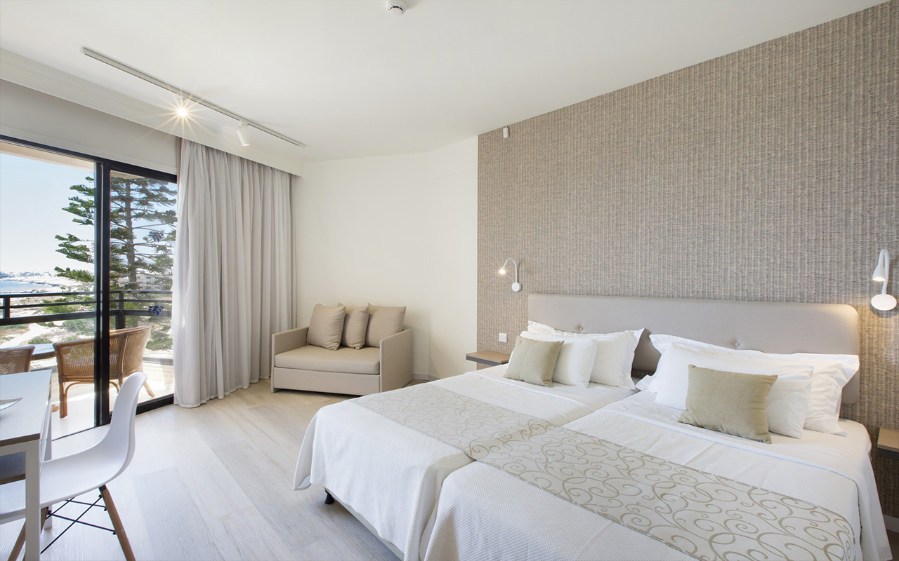 Twin Room Sea View 1