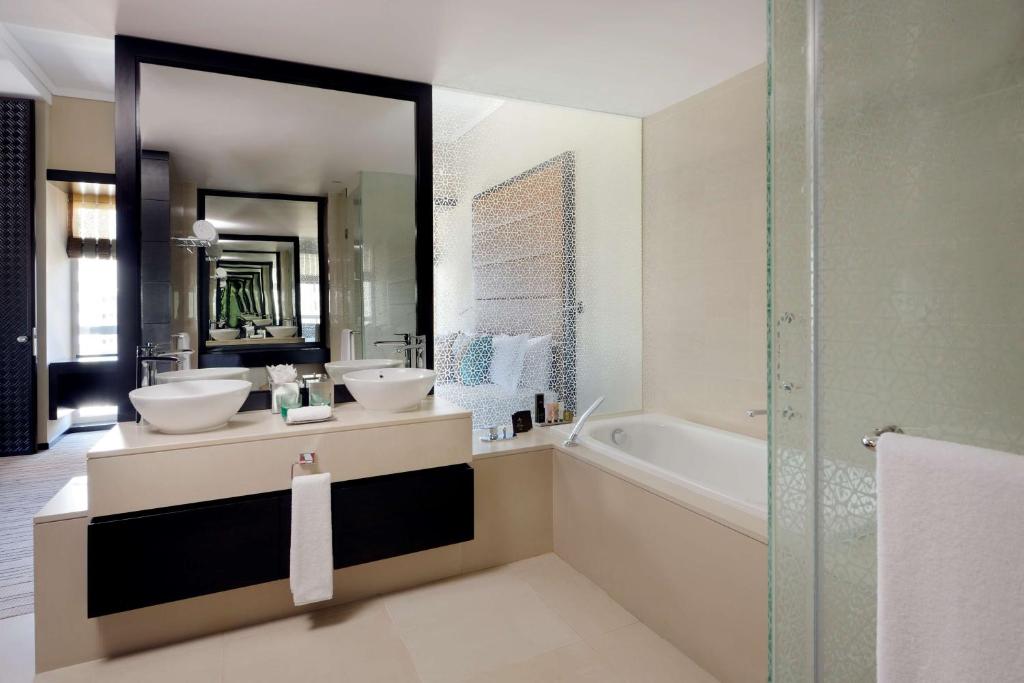 1 Bedroom Suite 2