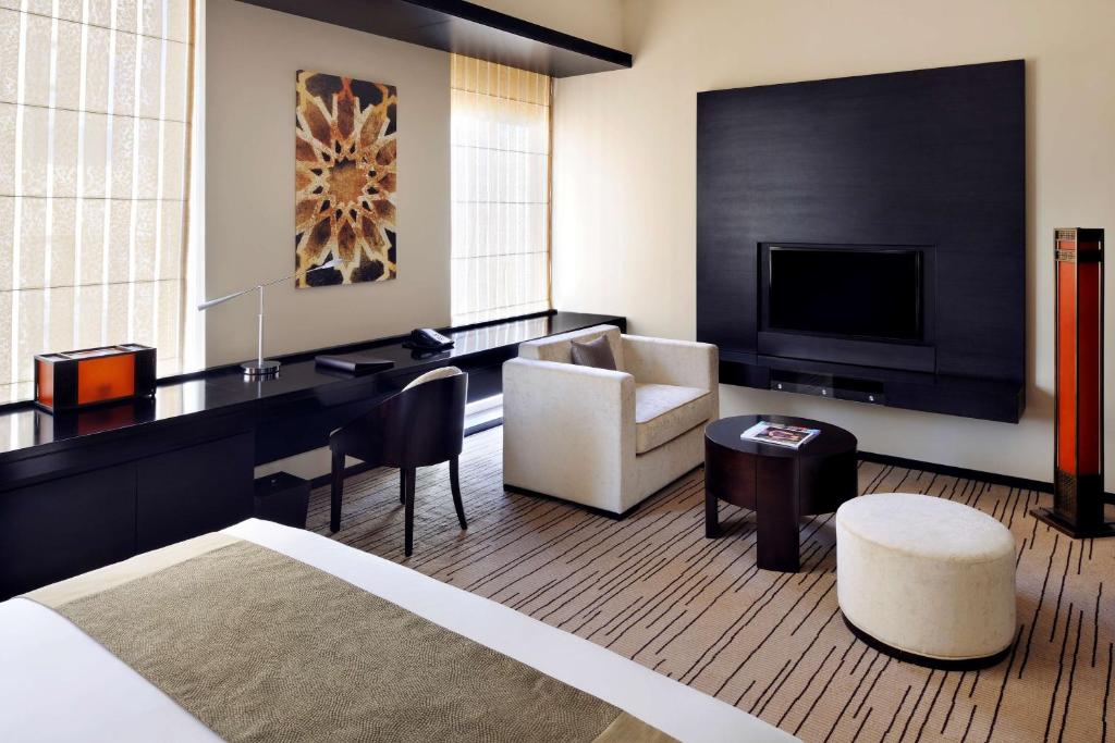 Executive Room 1