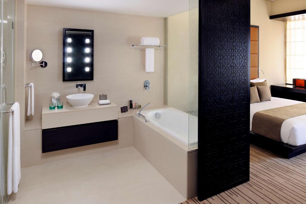 Executive Room 2