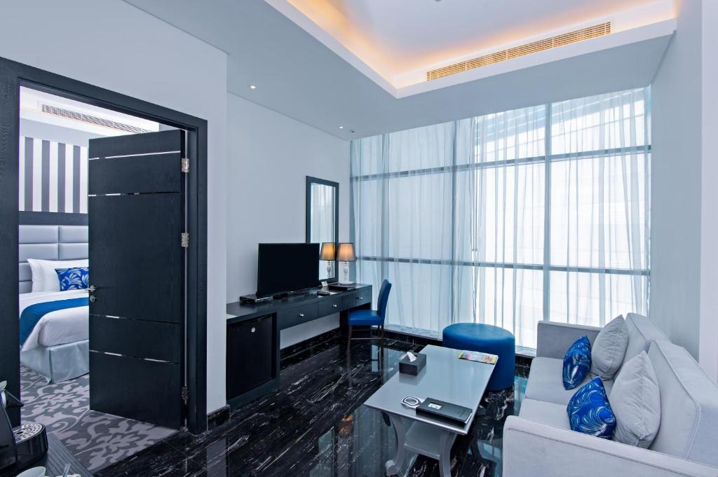 Executive Suite 1