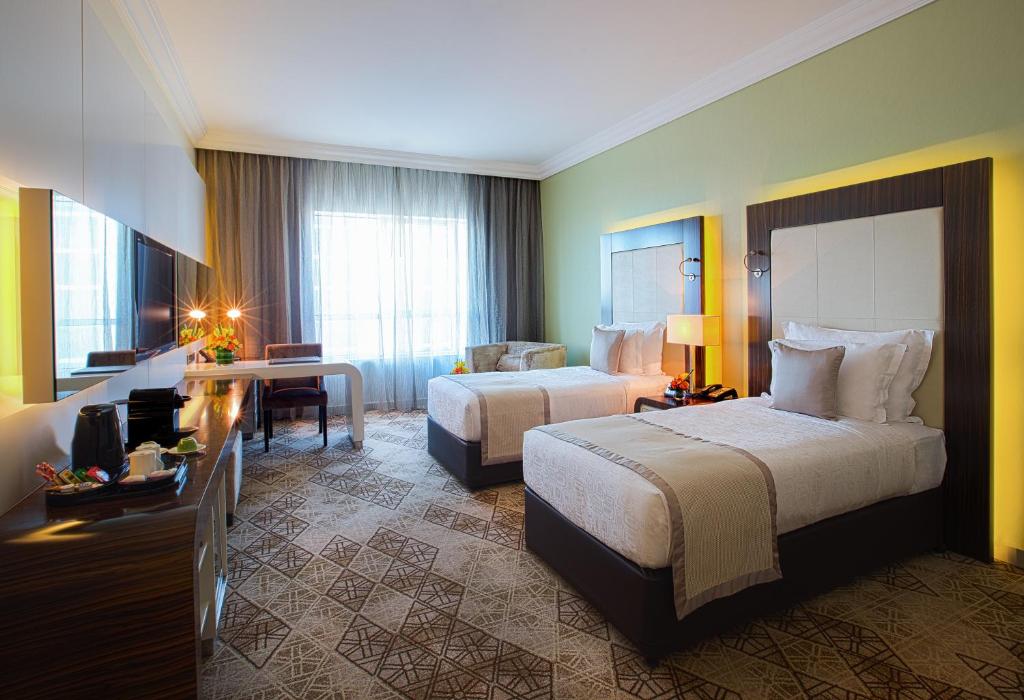 Deluxe Room 3