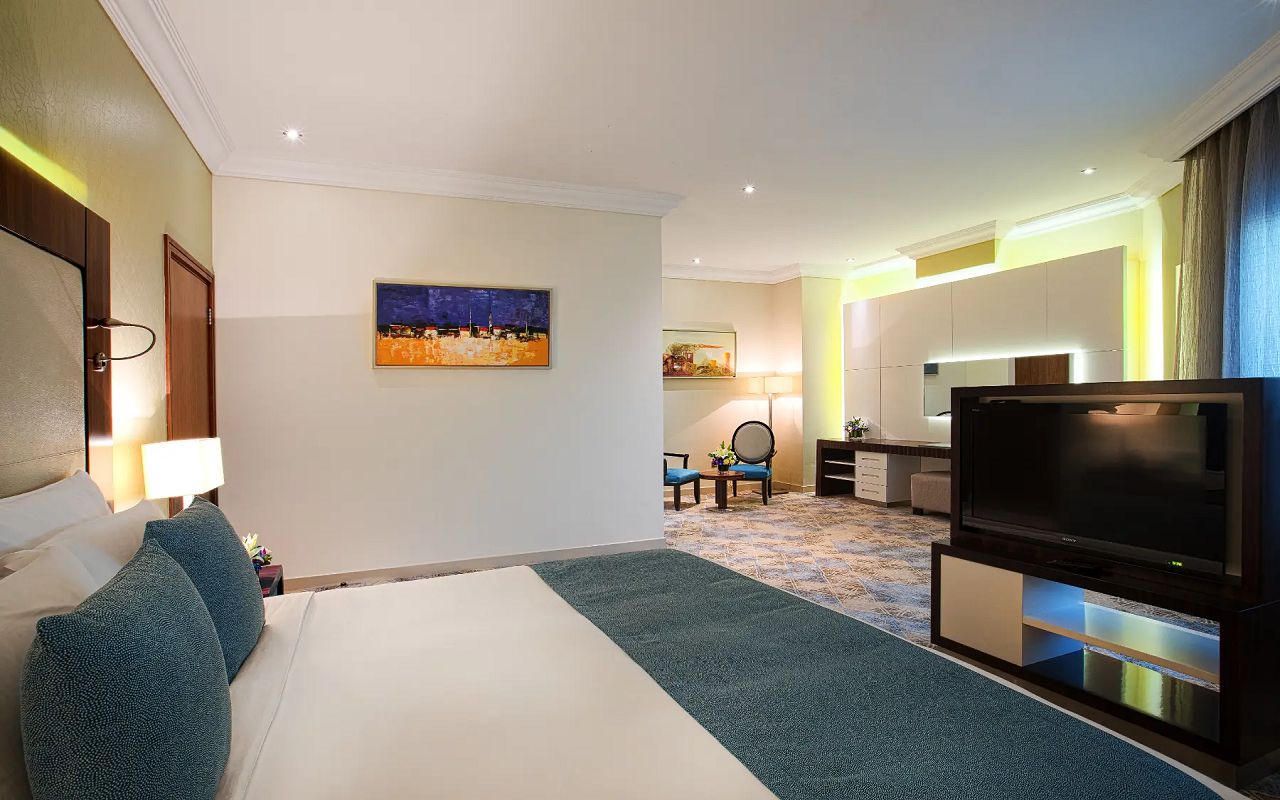 Elite One Bedroom Suite 3