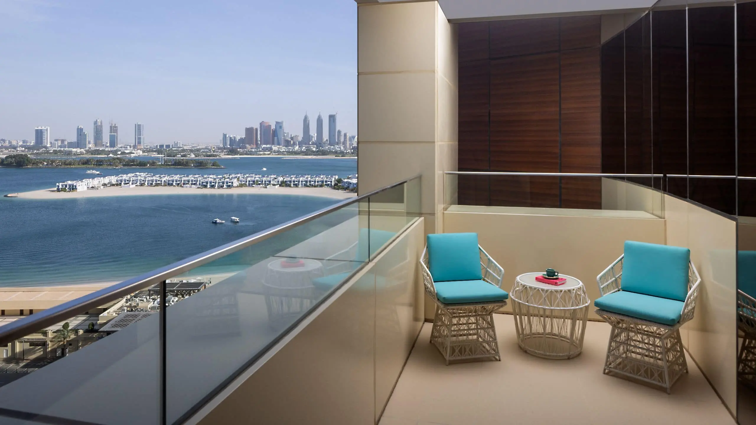 1 King Bed Balcony 3
