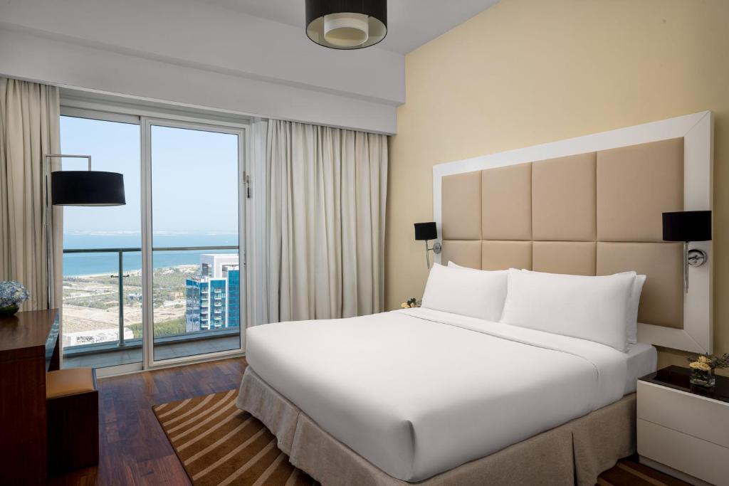 Premier 1 Bedroom Sea View Apartment 1