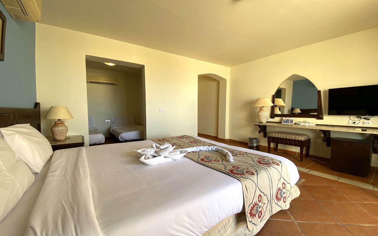 Family Room 2