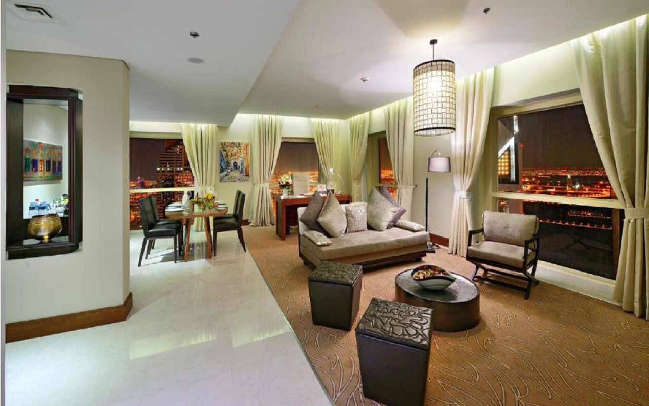 1 Bedroom Executive Suite 4