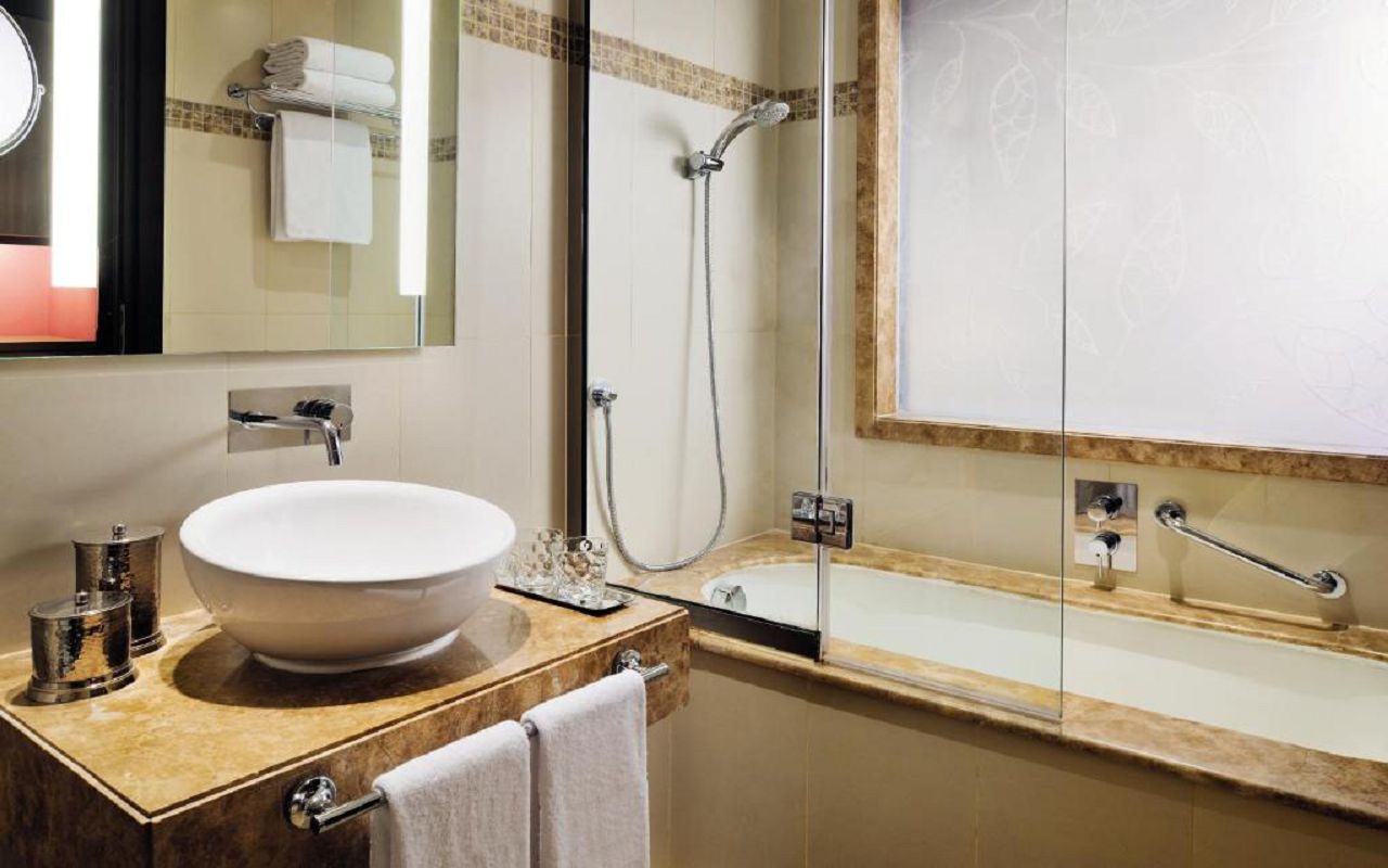 Avani Superior Room 3