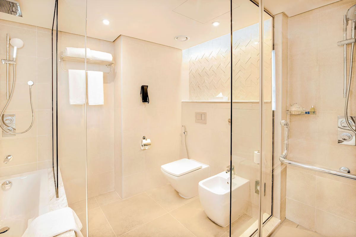 Premium Suite 4