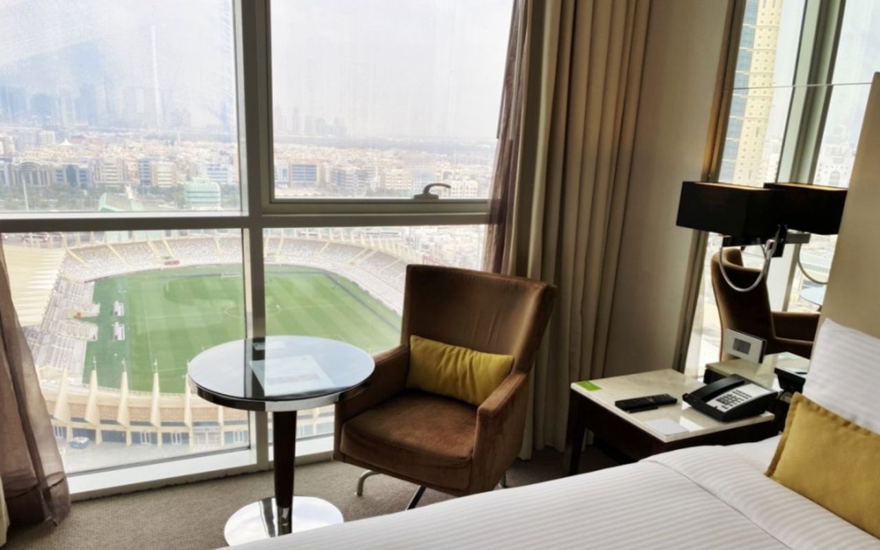 Stadium view centro room - twin beds 2