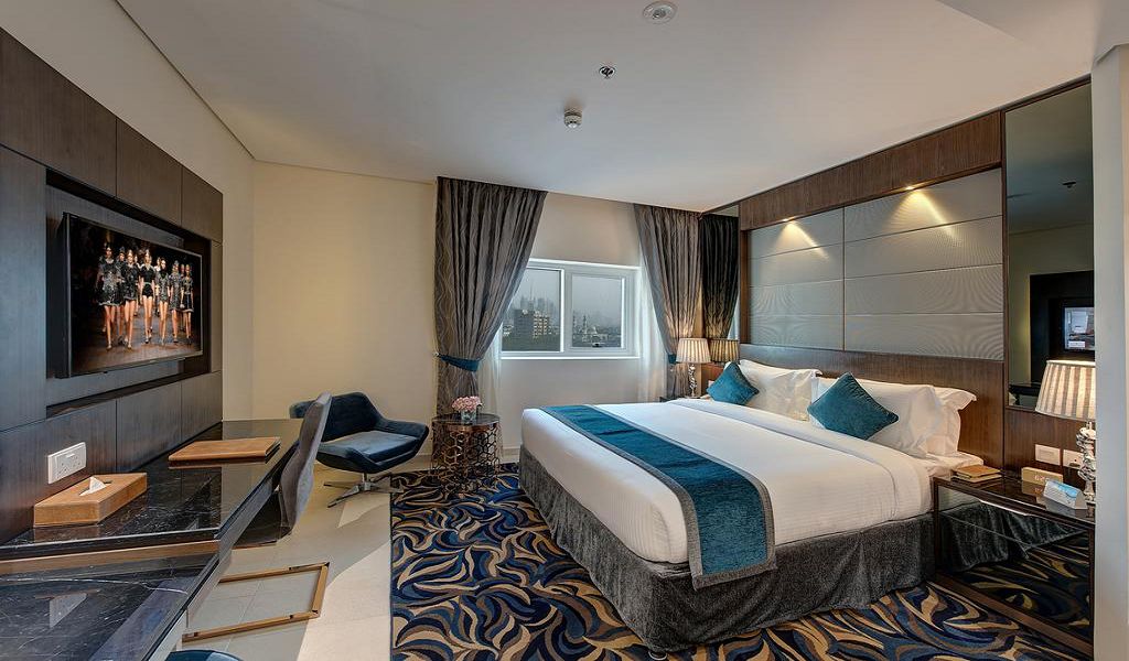 Deluxe Room 1