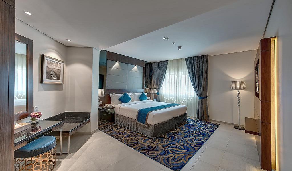 Deluxe Room 3