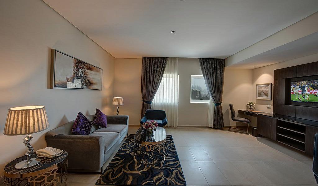 Executive Suite 2