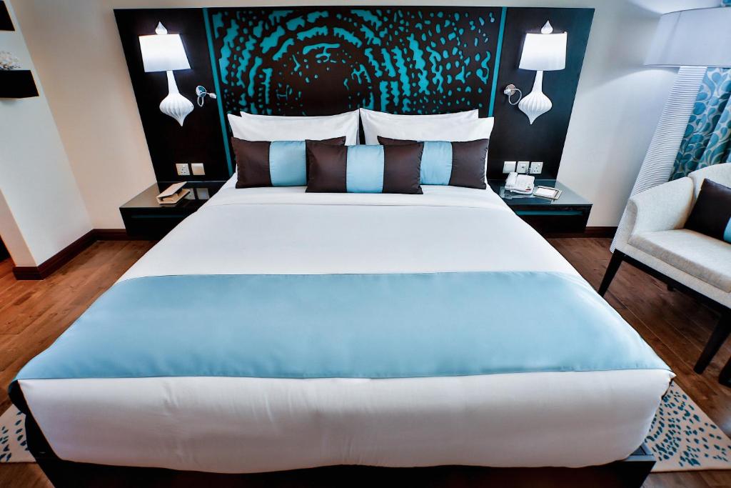 Deluxe Room 1