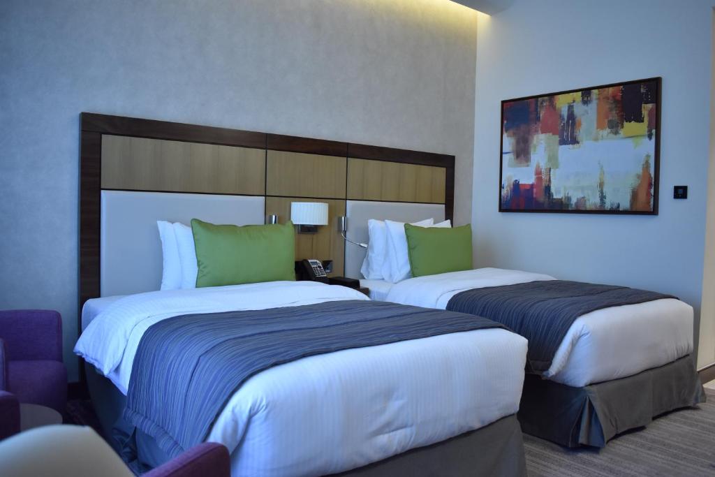 Deluxe Twin Room 4