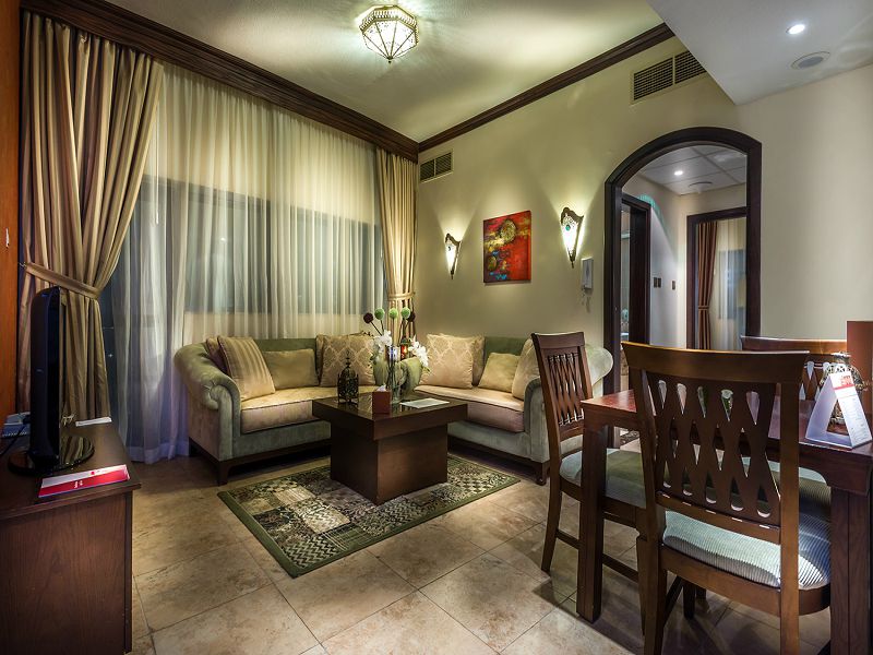 1 Bedroom Classic Suite 2