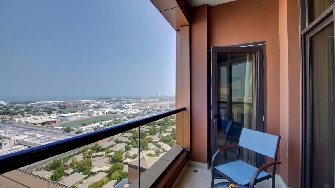 Apartment 1 Bedroom Sea View 4