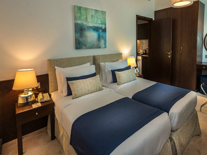 1 Bedroom Executive Suite 4