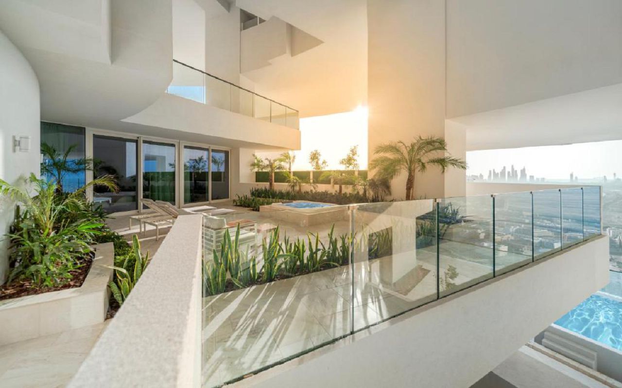 1 Bedroom Jacuzzi 1