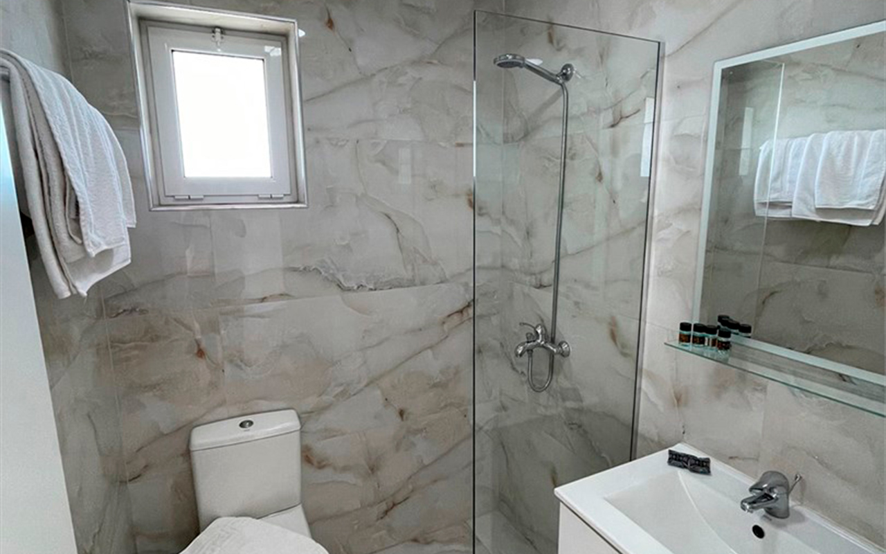 Standard Qdr Room without Balcony 3