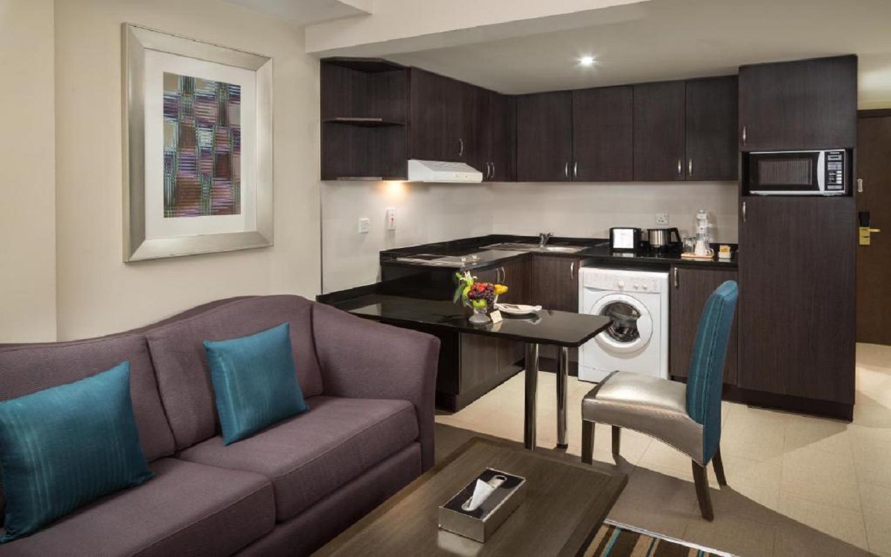 Executive Studio 3